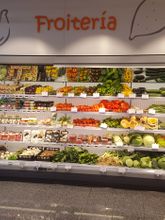 Hosfri Ourense supermercado frutería 1
